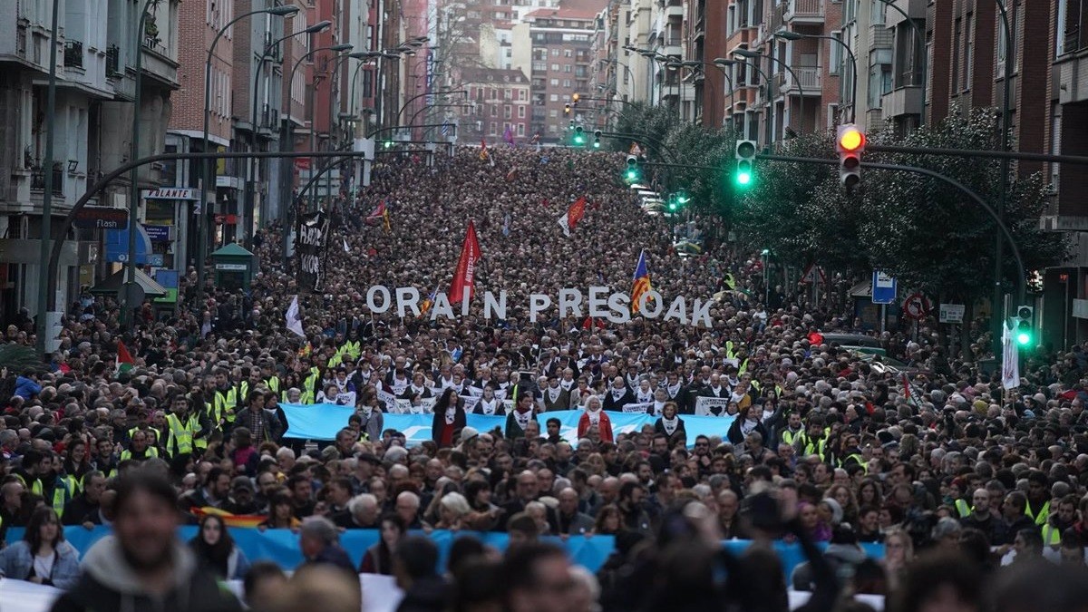 El govern espanyol posa fi a la dispersió dels presos d'ETA