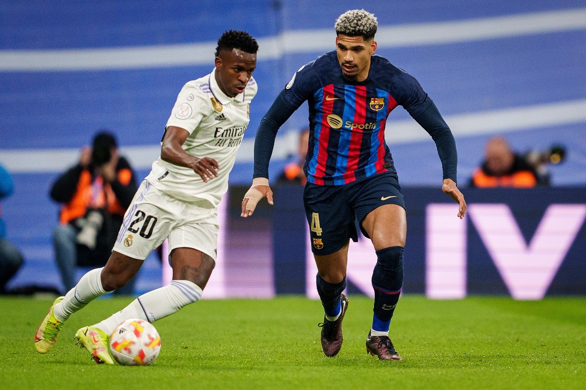 Revelen per què els futbolistes tenen més risc de patir demència