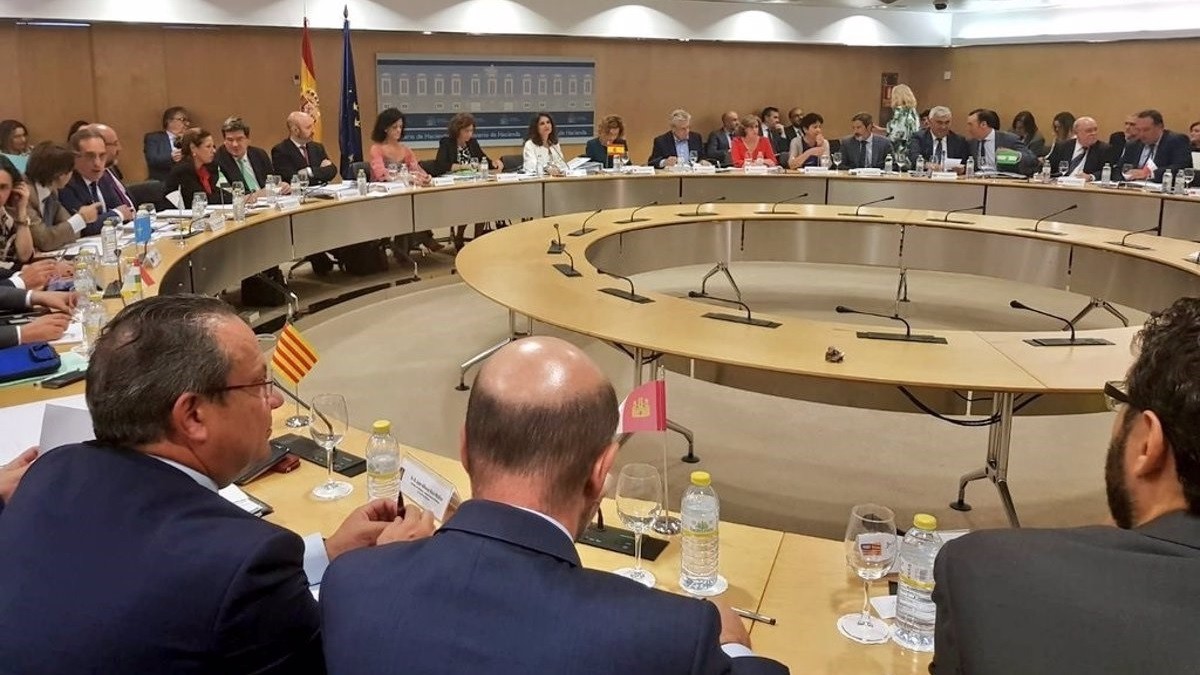 Imatge d'arxiu d'una reunió del Consell de Política Fiscal i Financera - Europa Press