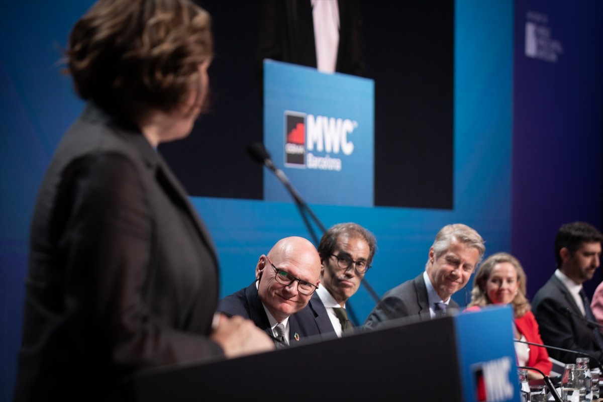 El viratge polític de Colau cap als grans congressos