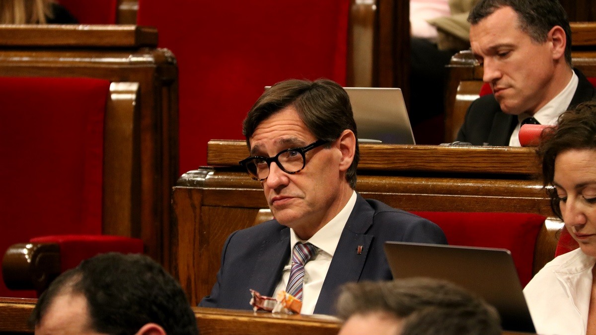 El PSC proposa eliminar les pensions vitalícies dels expresidents del Parlament