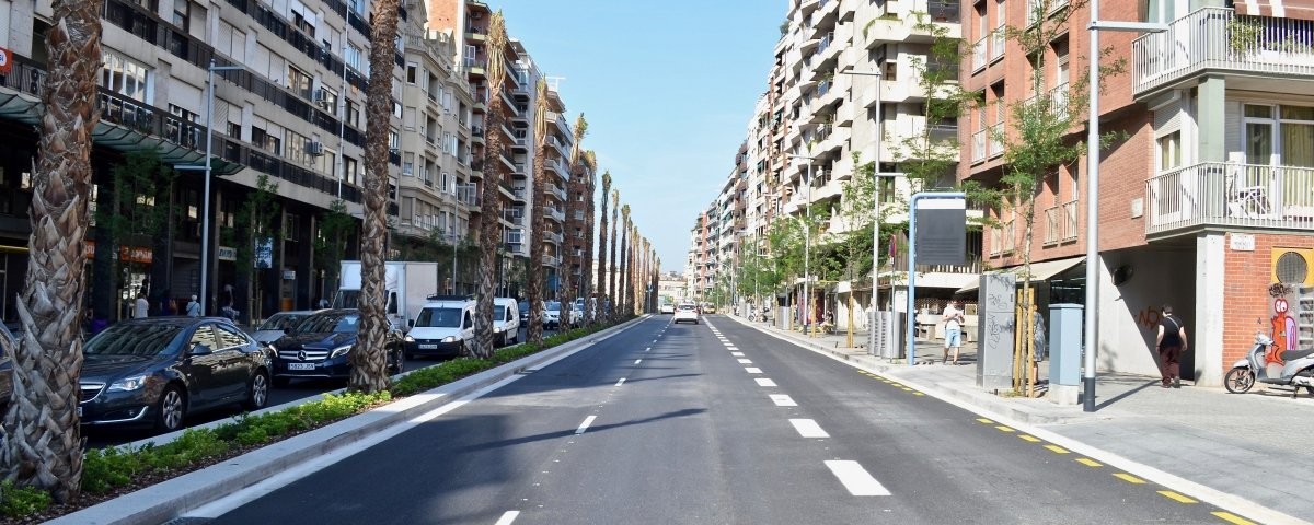 Mor un motorista després de patir un accident amb un cotxe de la Guàrdia Urbana