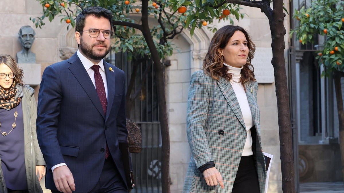 La Generalitat limita l'acord amb el PSC als comptes i convida Junts a sumar-s'hi