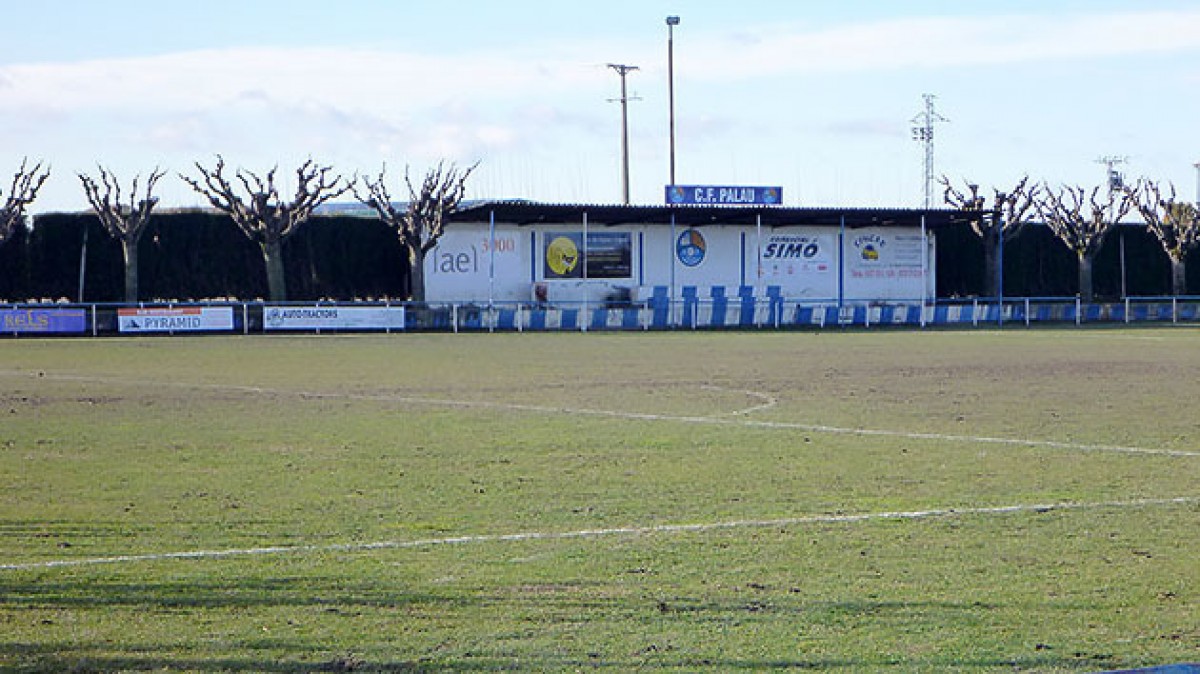 Nova agressió a un àrbitre en el futbol català: partit suspès i trasllat al CAP