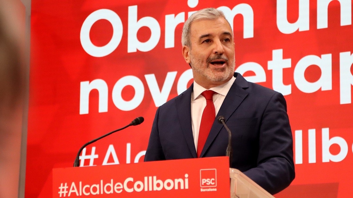 Collboni, fa vuit mesos: «Els que tenim responsabilitats de govern governarem fins al final de mandat»