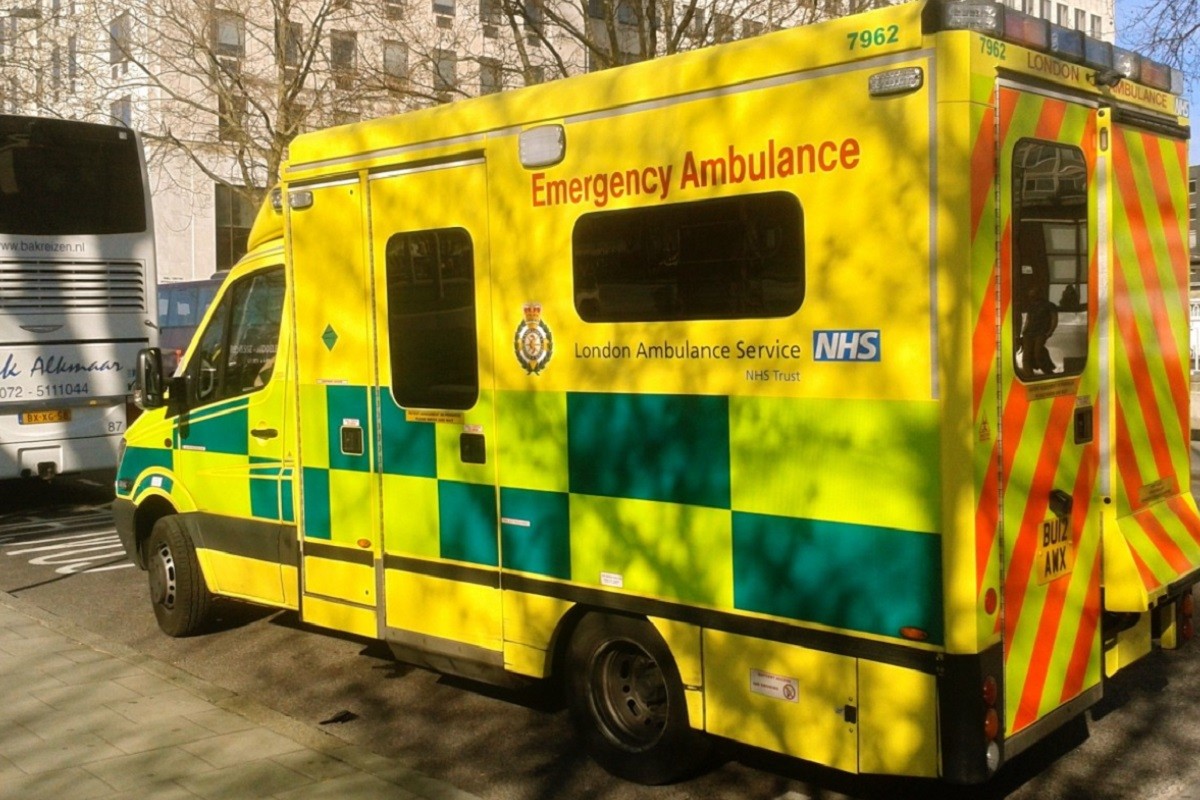 Tres dones i una nena, ferides de bala a la sortida d'un funeral a Londres