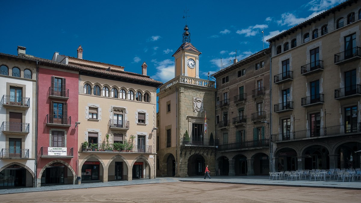 PlacÌ§a Major de Vic. - Agència Catalana de Turisme