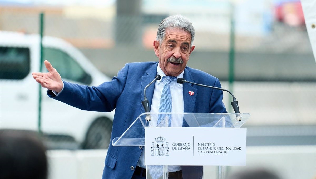 «Hi ha un hotel a Soto del Real»: l'amenaça de Revilla a Aragonès pel referèndum