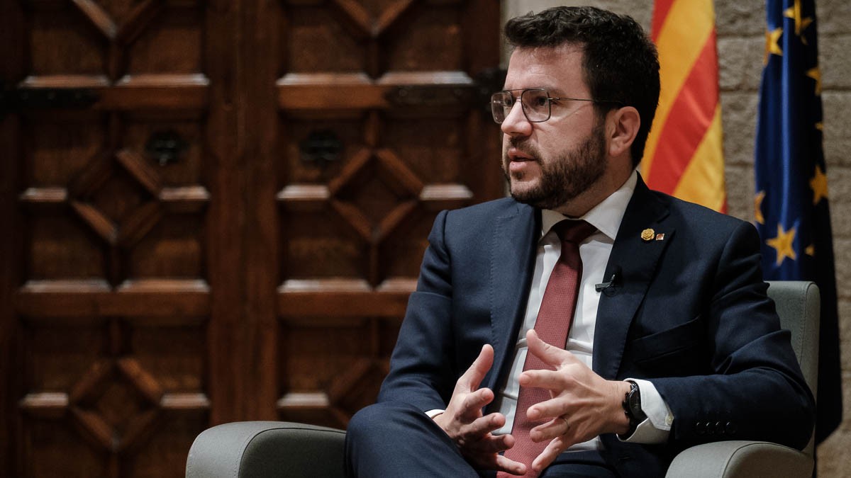 Aragonès veu «urgent» tancar un acord per apujar salaris per fer front «a l'augment del cost de la vida»
