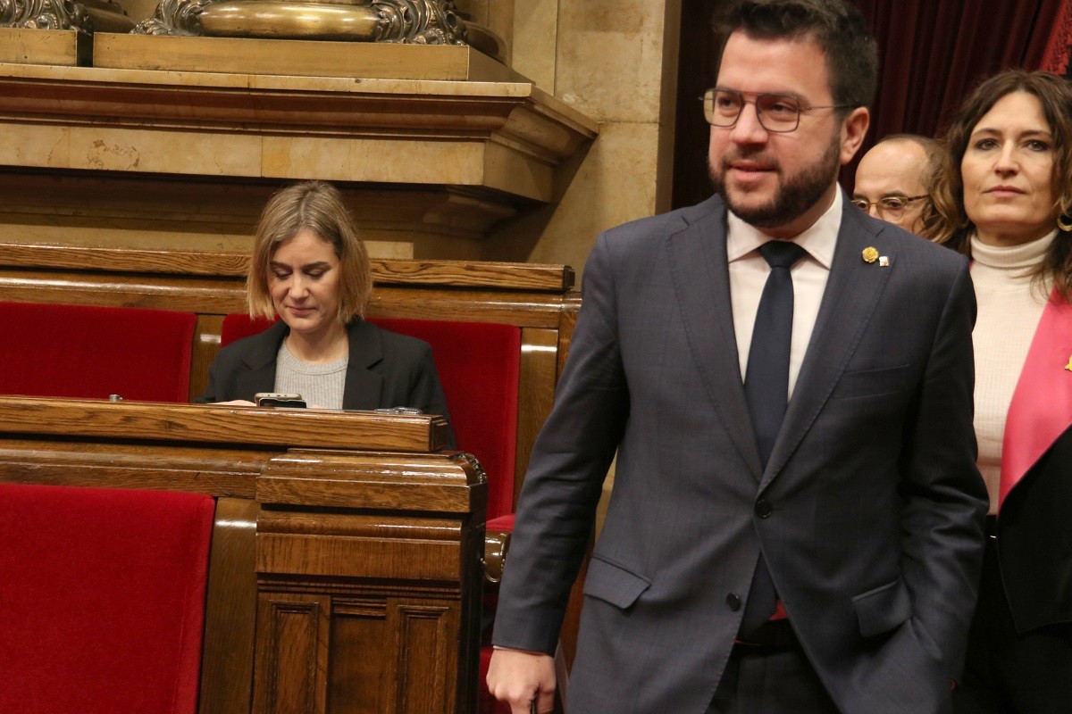 Aragonès reclama no allargar més enllà del gener la tramitació dels pressupostos
