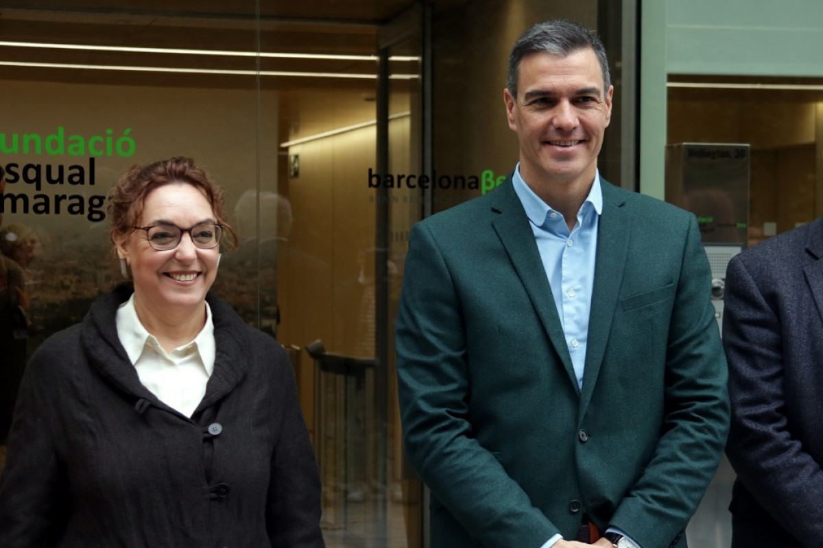 Pedro Sánchez amb Cristina Maragall en una visita prèvia a l'acte del PSC - ACN