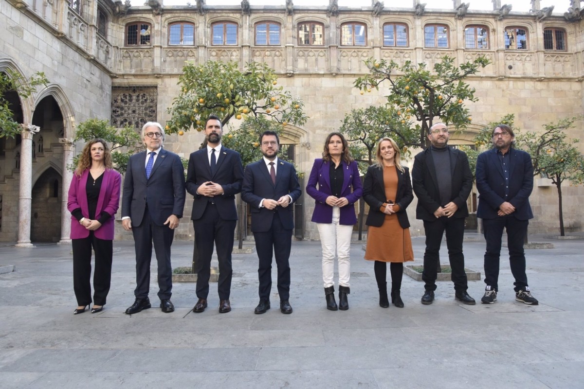 Aragonès suma el suport dels agents socials als pressupostos i posa més pressió als socis
