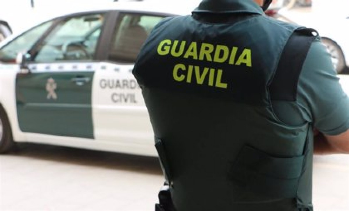 Troben apunyalat al ventre un home que havia assassinat la seva dona