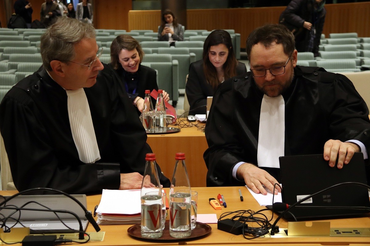 El lletrat del Parlament Europeu diu al TGUE que probablement l'escó de Puigdemont és il·legal