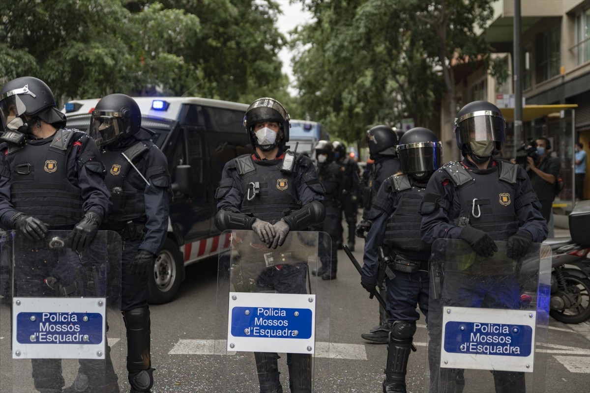 Entre la dissolució de la Brimo i la fi del foam: les propostes dels partits sobre el model policial