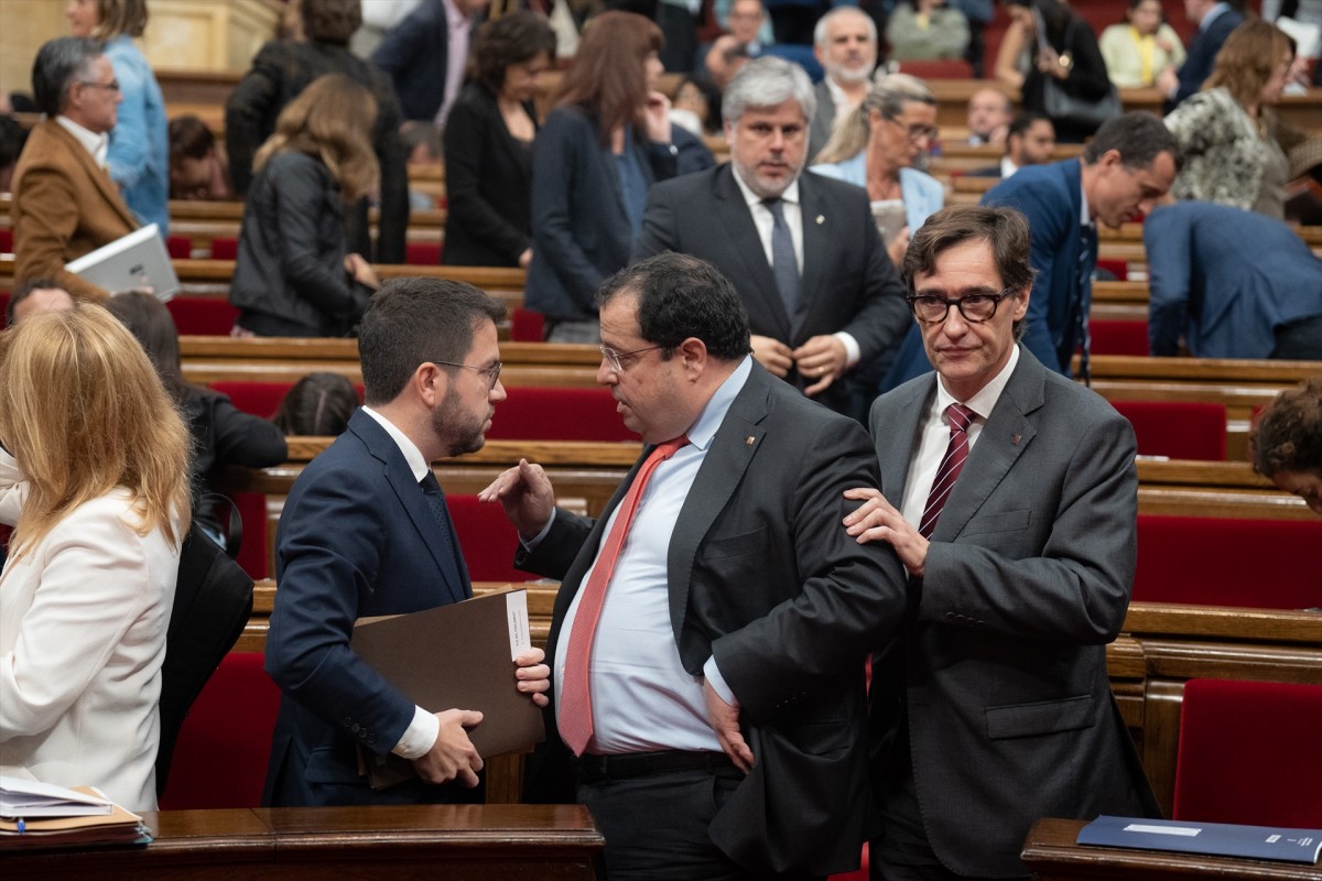 Pere Aragonès, Joan Ignasi Elena i Salvador Illa - EP