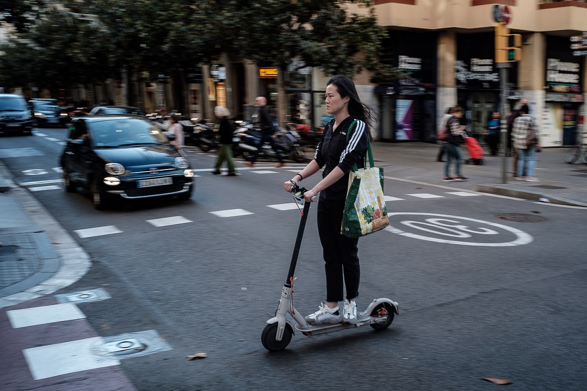 Barcelona ja multa menys patinets i en felicita els conductors: «Tenen més disciplina viària»