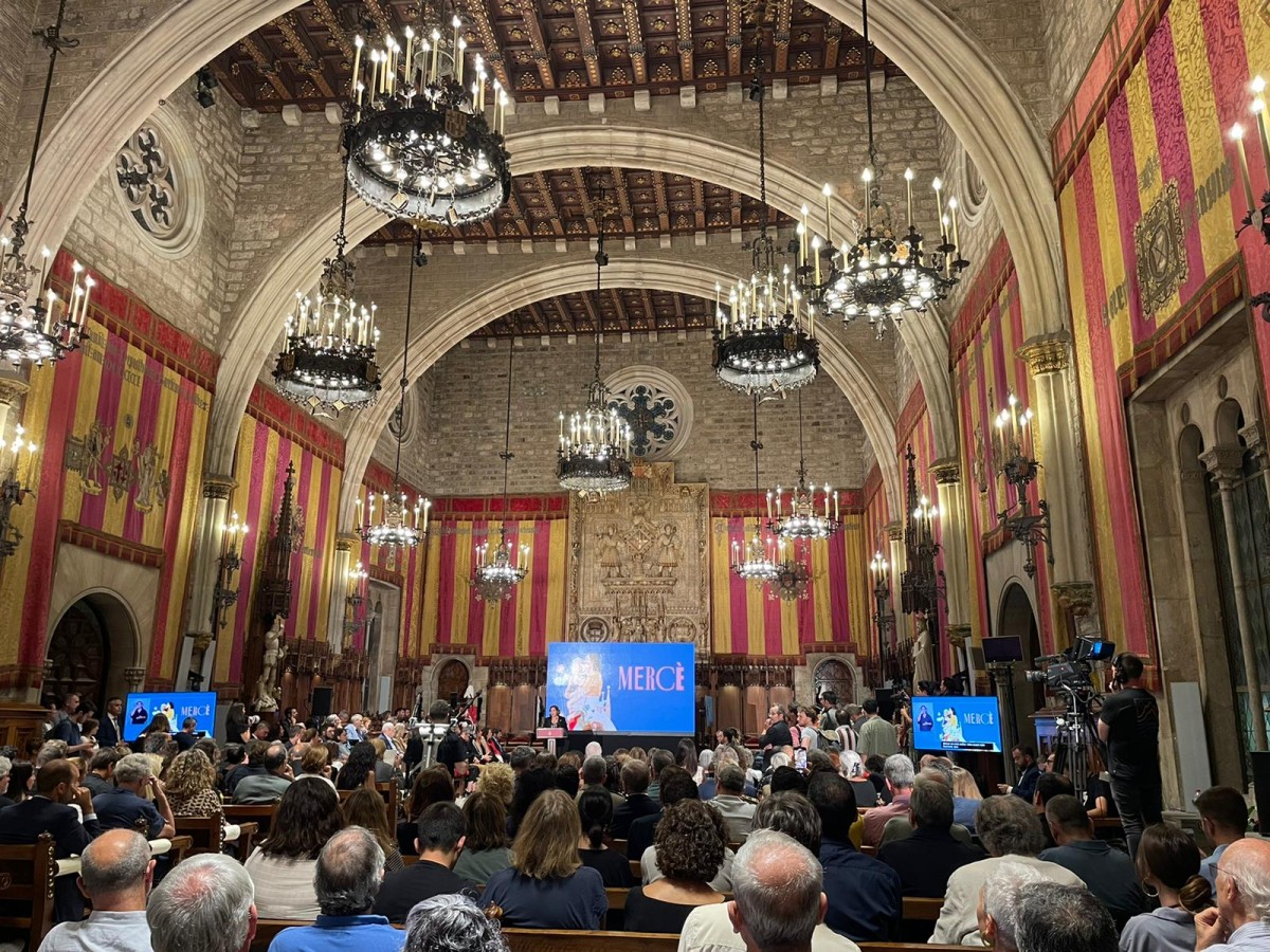 Barcelona descarta prioritzar el català als pregons de la Mercè