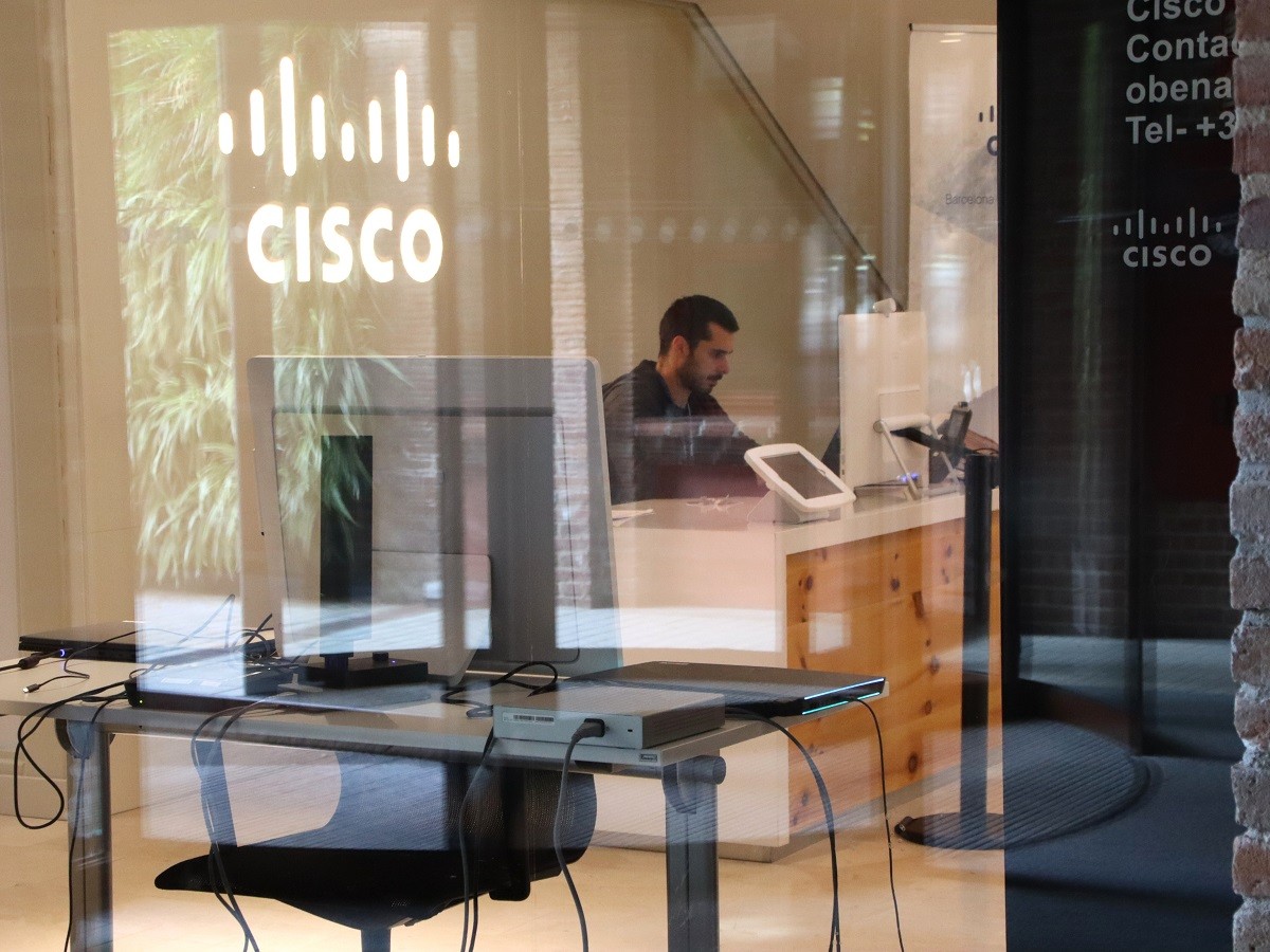 Cisco preveu començar «de forma immediata» el projecte de disseny de microxips a Barcelona