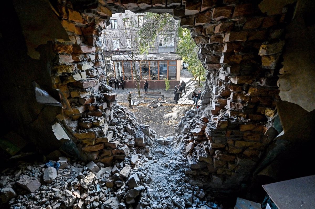 Un edifici destruït després d'un atac a Zaporíjia - EP