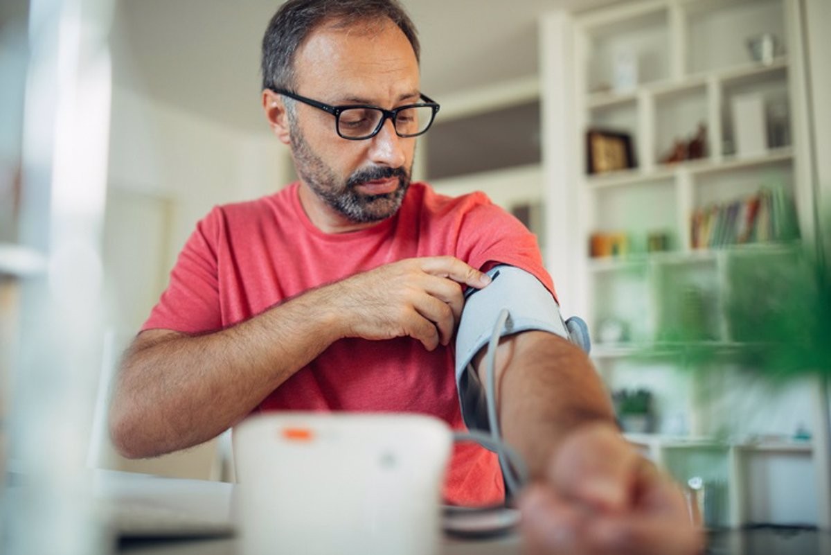 El motiu pel qual puja la tensió i trucs dels experts per controlar-la