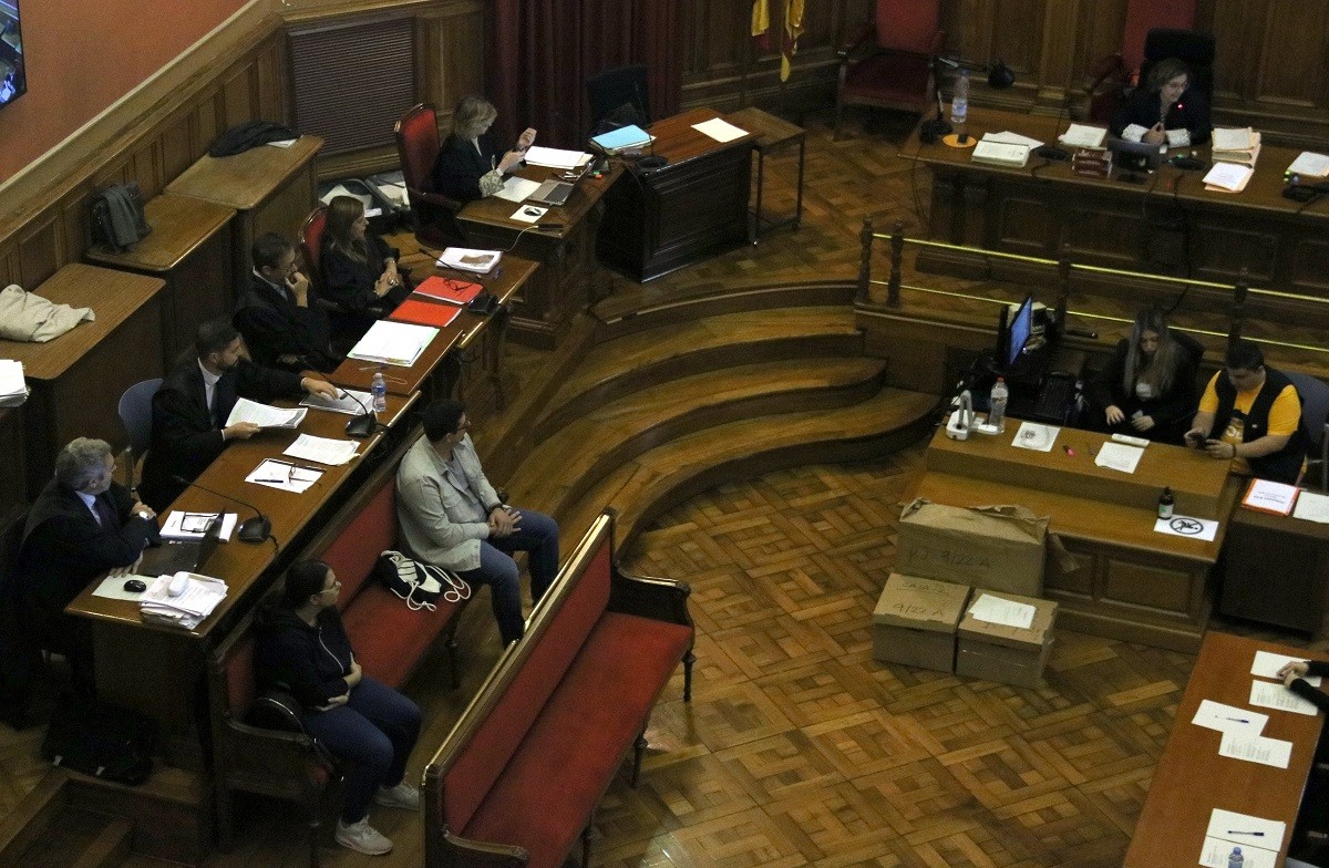 El jurat declara innocent l'acusada d'induir al parricidi de Vilanova el 2019