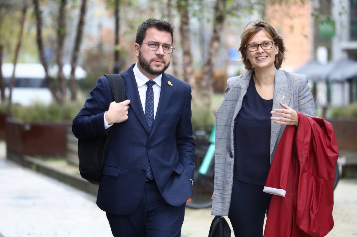 El govern espanyol aprova una oferta de 45.000 places d'oferta pública, la major de la història