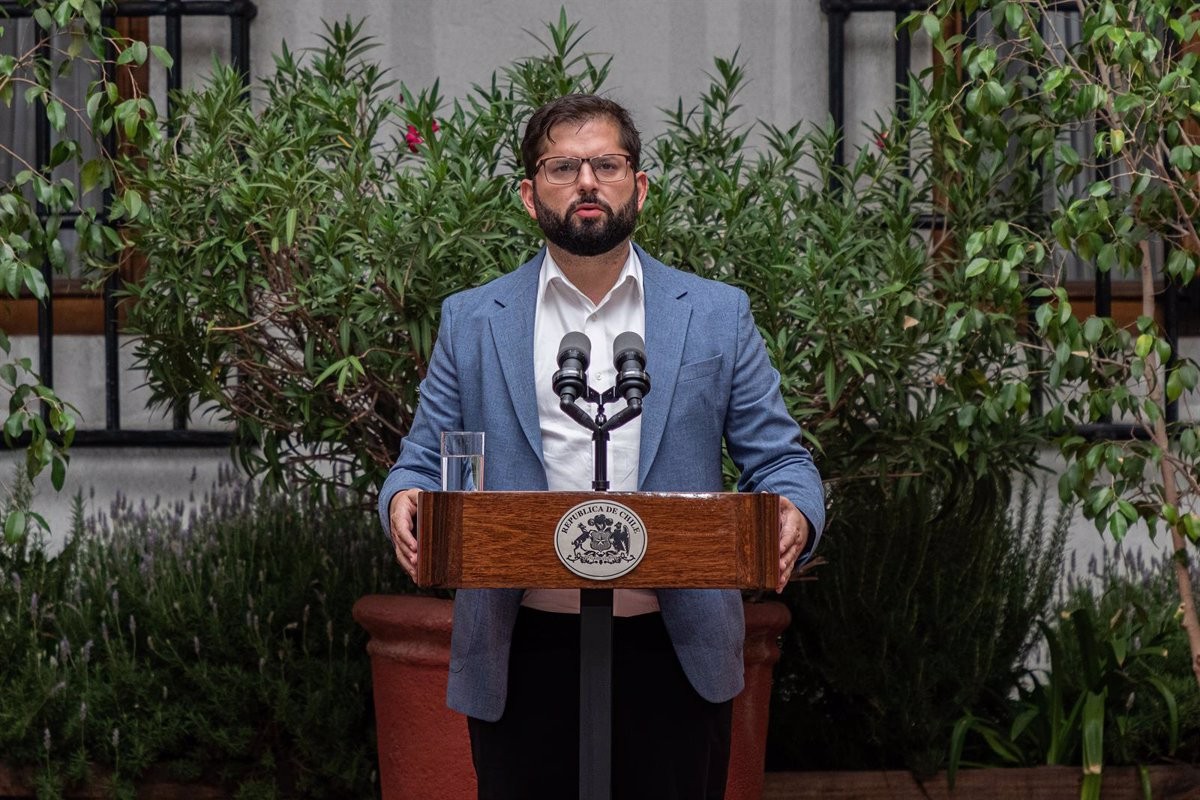 Xile afronta el seu passat i presenta un pla per buscar víctimes desaparegudes durant la dictadura de Pinochet