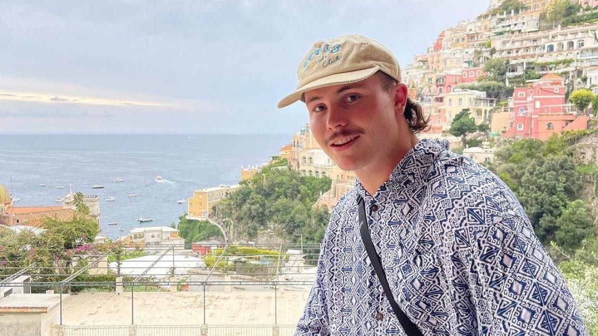 Un astre del rugbi apareix mort a la sala Apolo de Barcelona