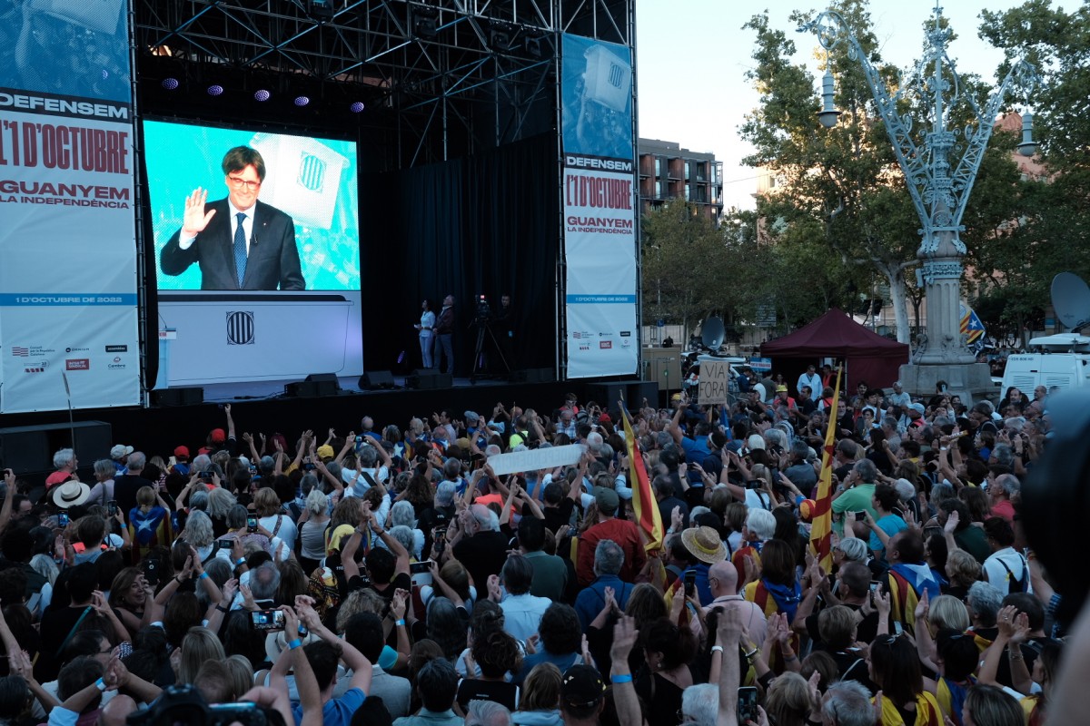 Carles Puigdemont, en l'acte a l'Arc de Triomf. - Adrià Costa