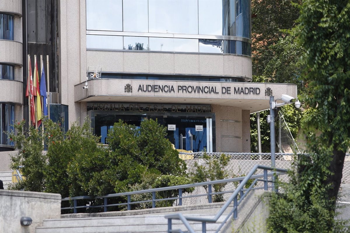 Condemnen a 22 anys de presó dos joves per matar a punyalades un estudiant estranger