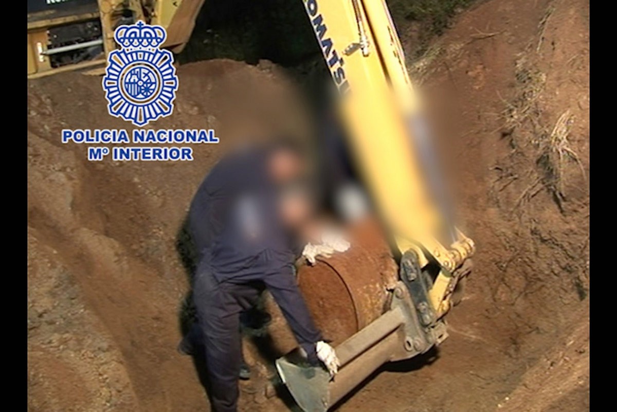 El crim de la dona trobada morta dins un bidó enterrat a Lloret de Mar queda impune