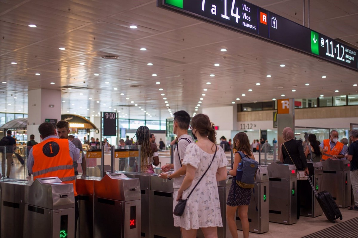 La Generalitat exigeix a l'Estat accelerar «sense excuses» el traspàs de Rodalies