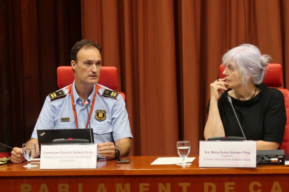 Els Mossos admeten que el model d'ordre públic està en crisi per l'evolució de les protestes