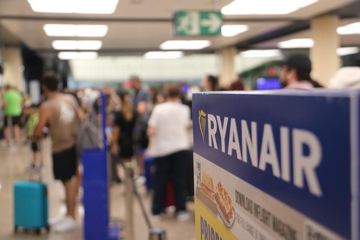 Viatgers de Ryanair, aquest dilluns a l'aeroport del Prat - ACN