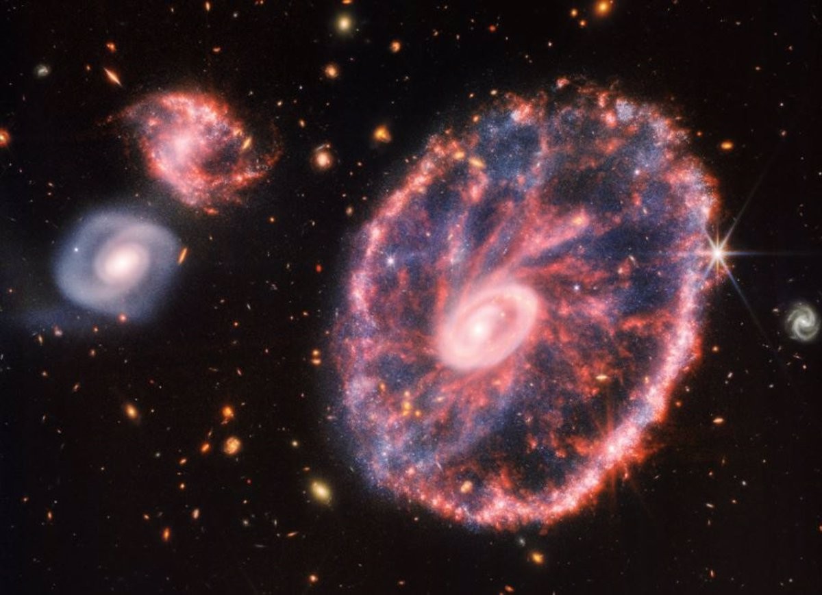 Investigadors troben aigua en altres planetes i avancen en la cerca de vida a l'univers