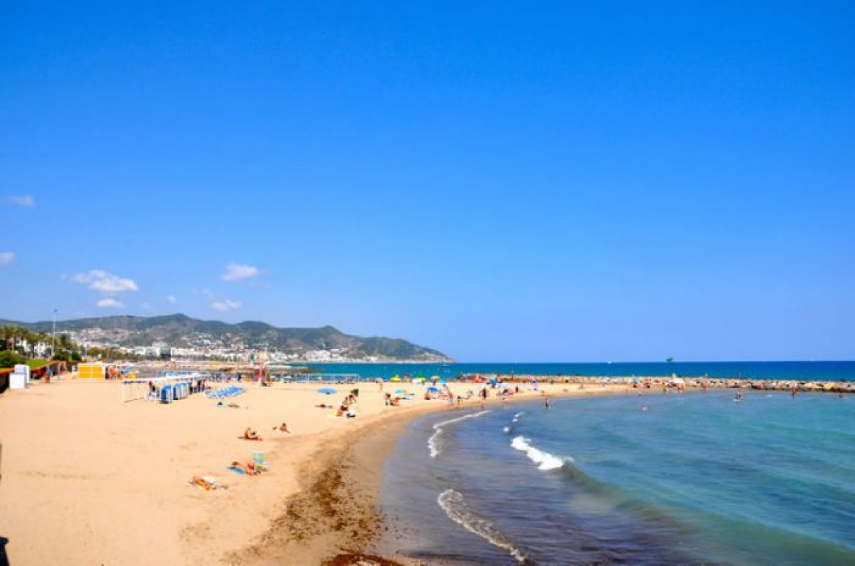 La platja de Terramar de Sitges, en una imatge d'arxiu - Visit Sitges