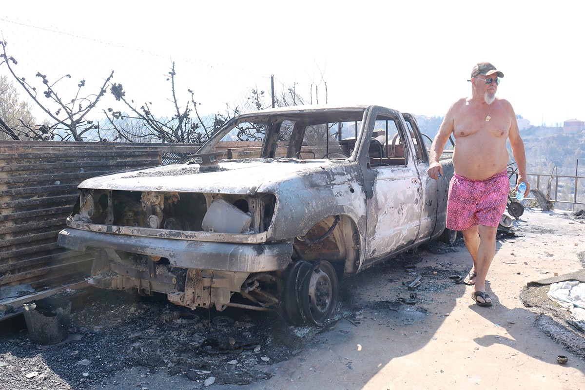 Els Bombers donen per controlat l'incendi del Pont de Vilomara