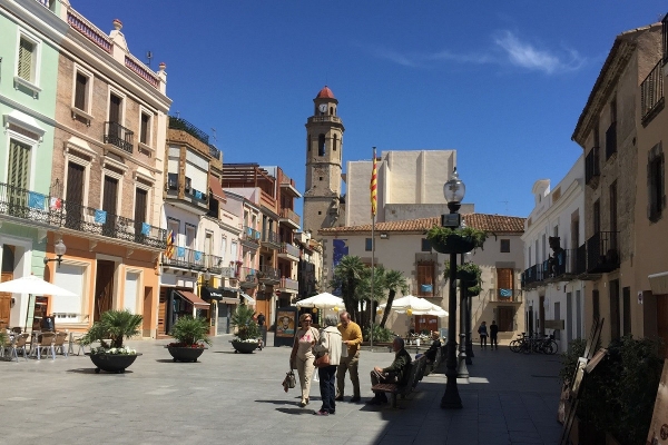 Detinguts un home de 80 anys i el seu fill per expulsar uns okupes del seu pis de Calella