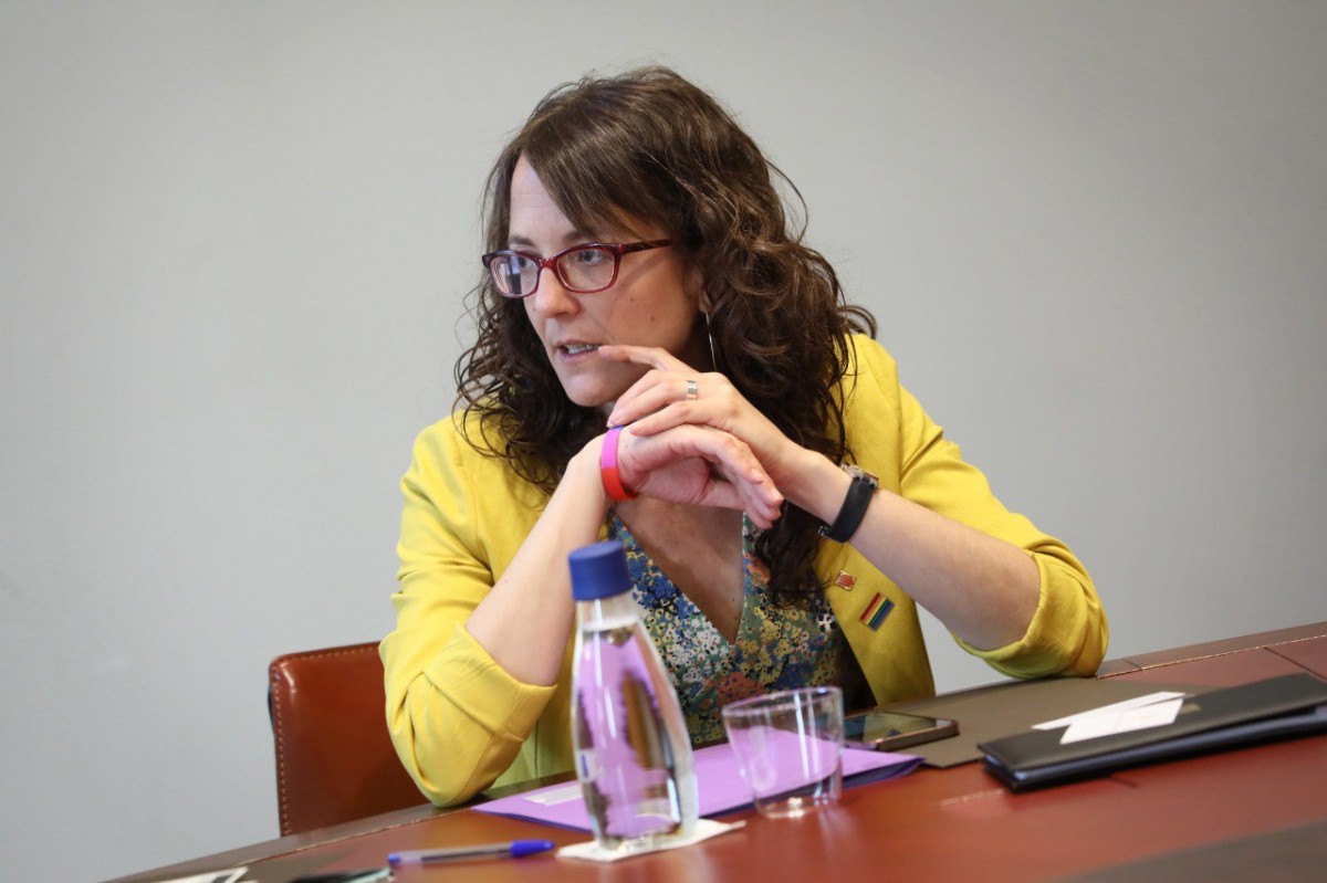 El Govern treballa per posar en marxa un servei especialitzat d'atenció a violències digitals el 2023