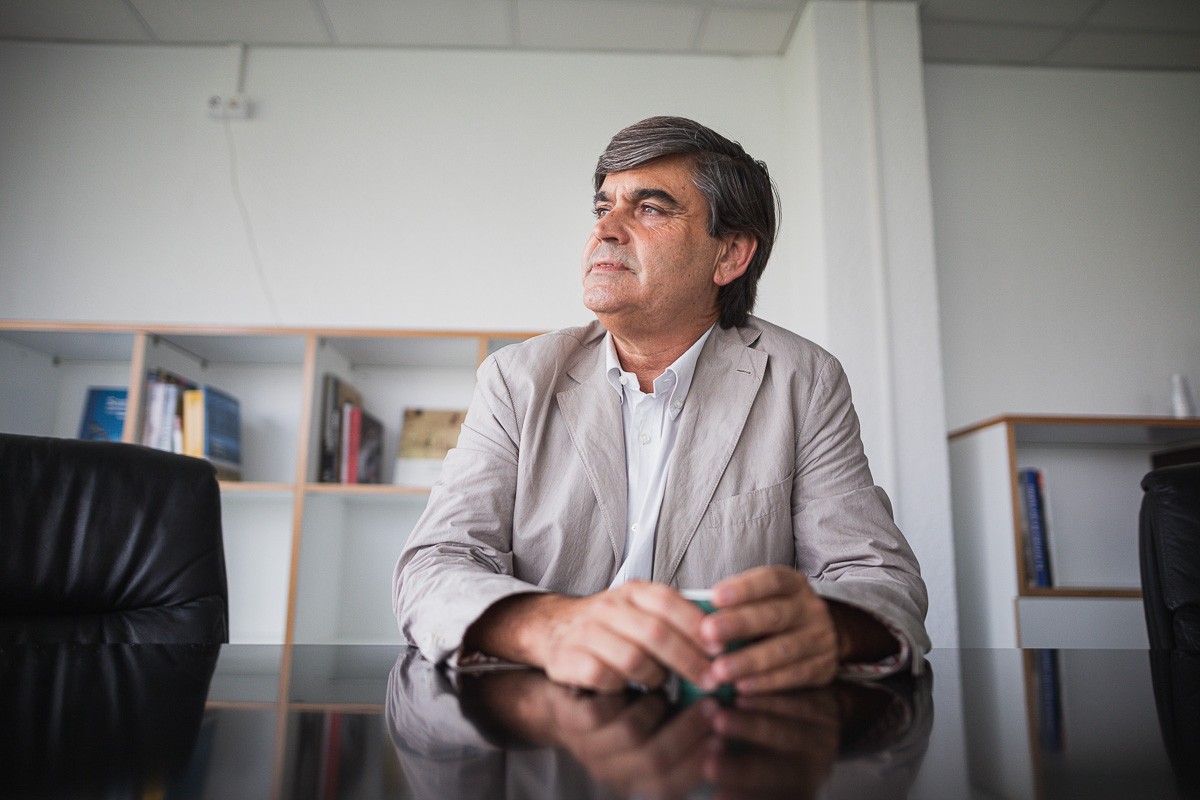 Agustí Carles. - Víctor Arias