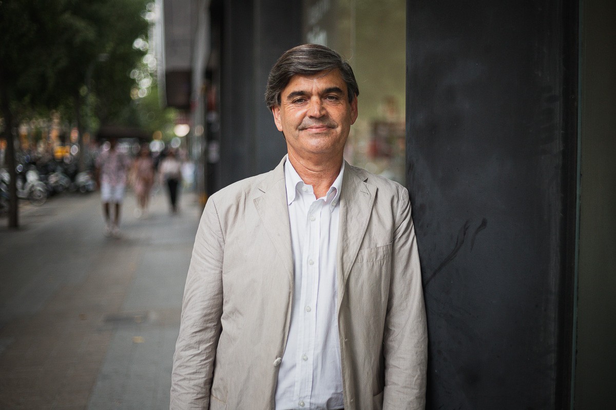 Agustí Carles. - Víctor Arias