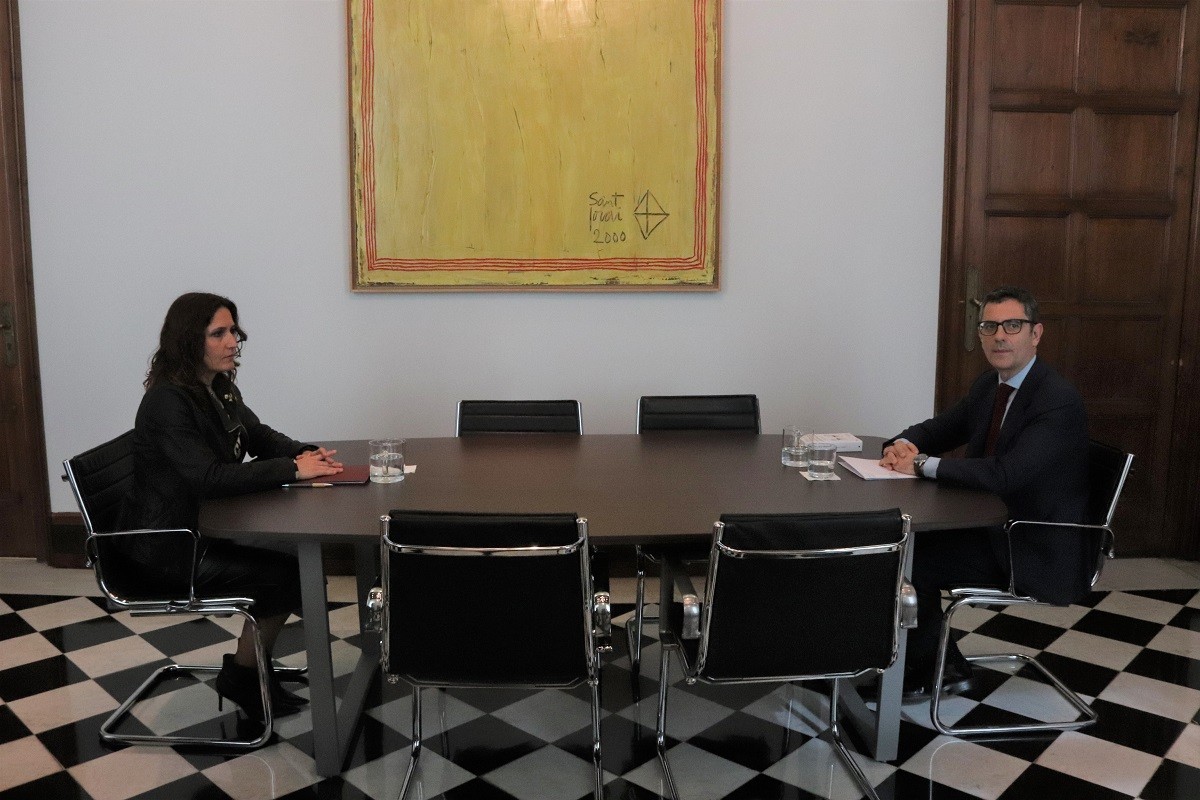 Cimera Bolaños-Vilagrà a la Moncloa per restablir el diàleg i atendre incompliments