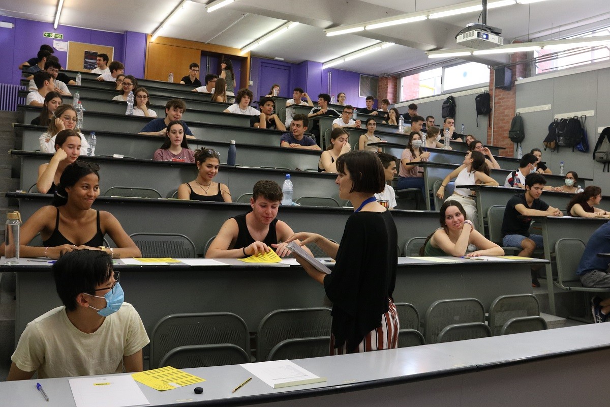 Quines són les carreres universitàries més sol·licitades pels estudiants?