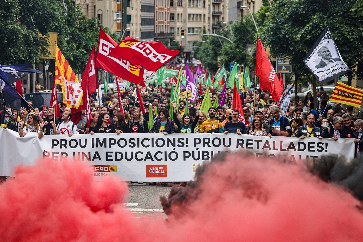 Vaga per començar el nou curs: els sindicats anuncien un setembre ple de protestes