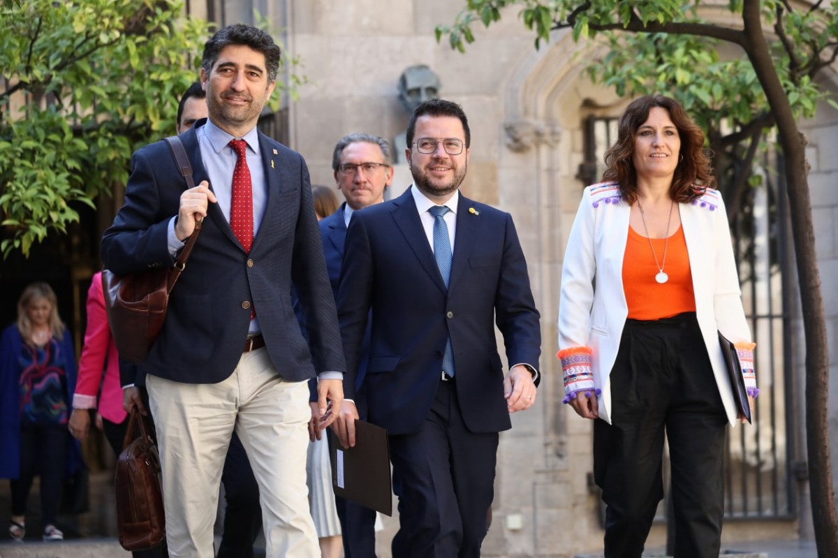 El Govern respon a Junts que la taula de diàleg continua «vigent»