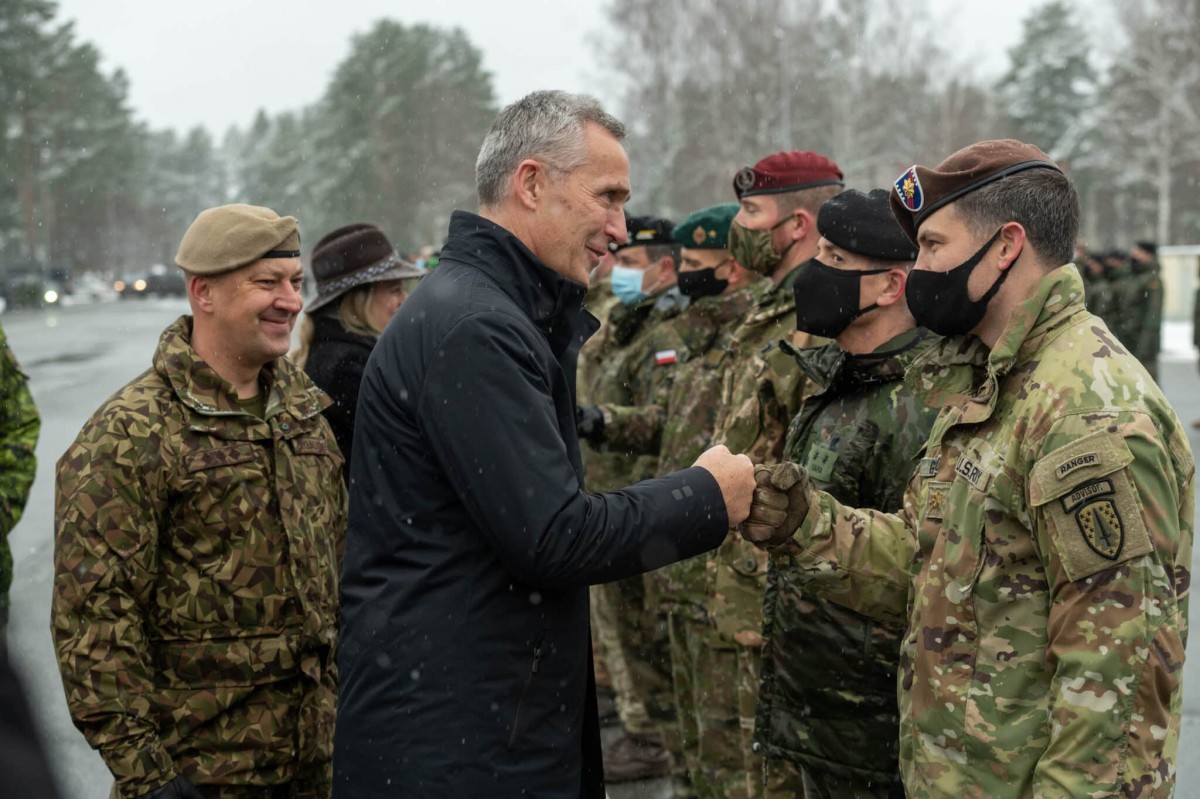 De neutrals a defensar-se de Rússia: les implicacions del salt de Finlàndia i Suècia a l'OTAN