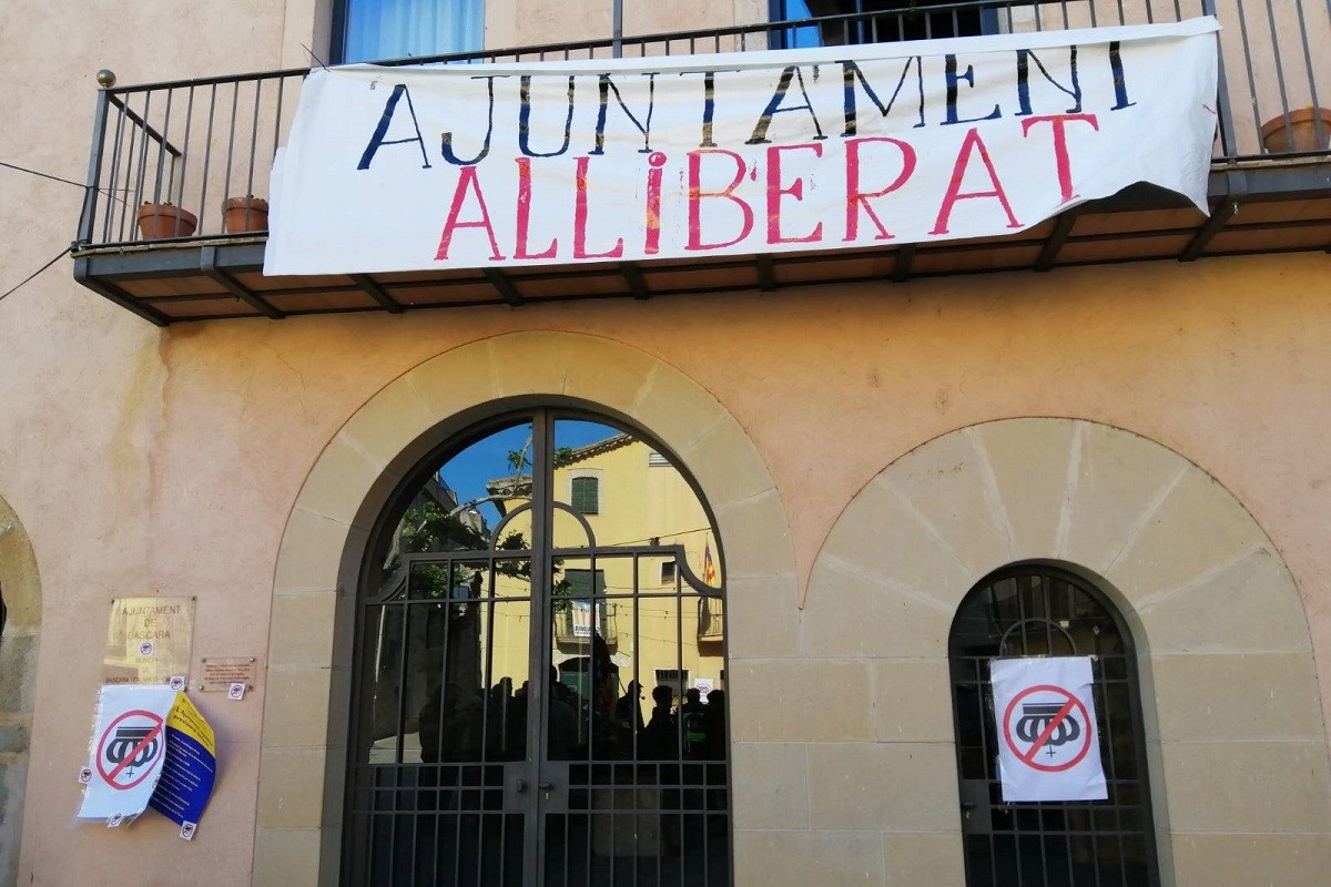 Bàscara es proclama primer «territori alliberat» de la República catalana