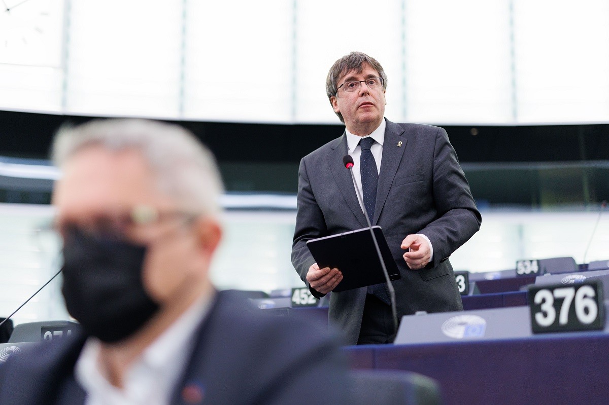El Parlament Europeu demana a la Junta Electoral que aclareixi si Puigdemont és eurodiputat
