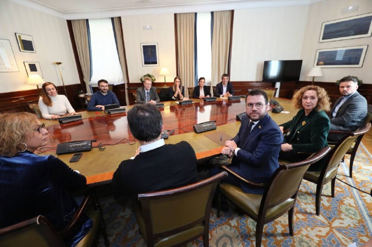 Aragonès exigeix a Sánchez que no «eternitzi» la resposta davant l'espionatge massiu